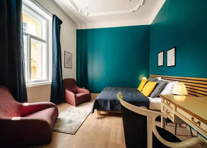 Spacious 3br With Billiards & Cinema *