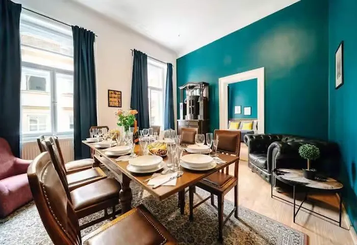 Spacious 3br With Billiards & Cinema Apartamento *